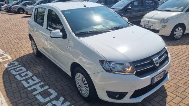 Dacia Sandero 1.5 dCi 8V 75CV Ambiance - foto 2 di 4