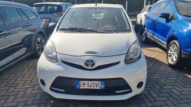 Toyota Aygo 1.0 12V VVT-i 5 porte Lounge usato a SAVONA