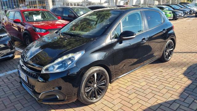 Peugeot 208 1° serie BlueHDi 75 5 porte Black Line - foto 4 di 4