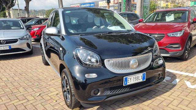 smart forFour 70 1.0 Passion, del 2015, 116.826 km, in vendita a Savona (SV)