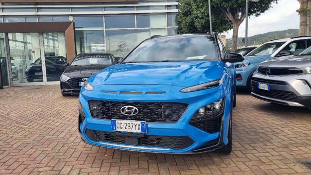 Hyundai KONA 1.0 T-GDI Hybrid 48V iMT NLine, del 2022, 66.609 km, in vendita a Savona (SV)