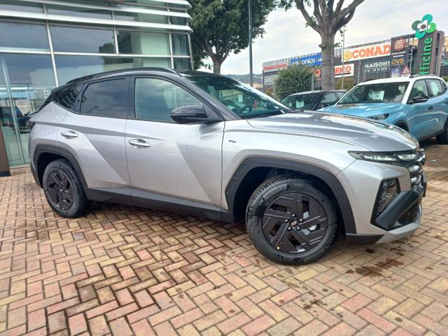 Hyundai TUCSON 1.6 T-GDI DCT DarkLine - foto 2 di 4
