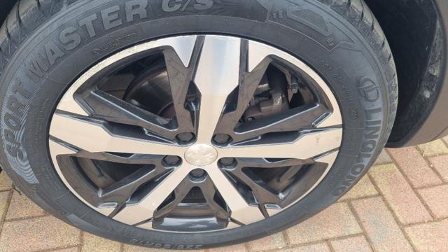 Peugeot 3008 BlueHDi 130 S&S EAT8 GT Line - foto 4 di 4