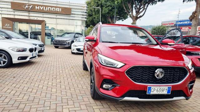 MG ZS 1.5 VTi-tech Luxury, del 2023, 33.137 km, in vendita a Savona (SV)