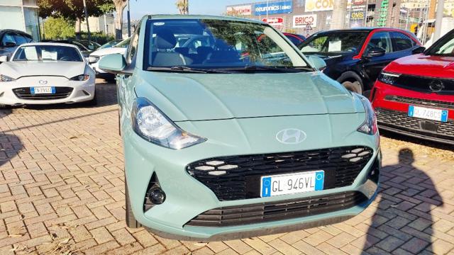 Hyundai i10 1.0 MPI Connectline, del 2023, 55.233 km, in vendita a Savona (SV)