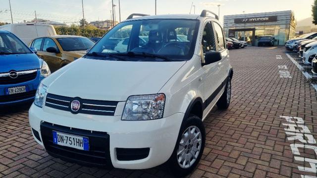Fiat Panda 1.2 4x4 Climbing - foto 2 di 4