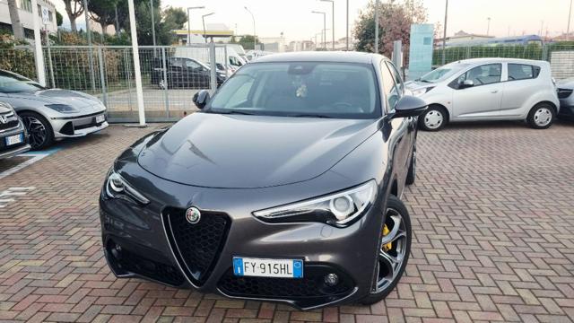 Alfa Romeo Stelvio 2.2 Turbodiesel 190 CV AT8 Q4 Sprint - foto 2 di 4