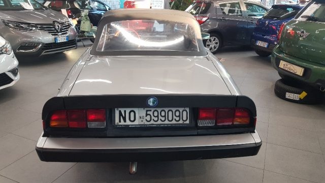 Alfa Romeo Spider 1.6 - foto 4 di 4