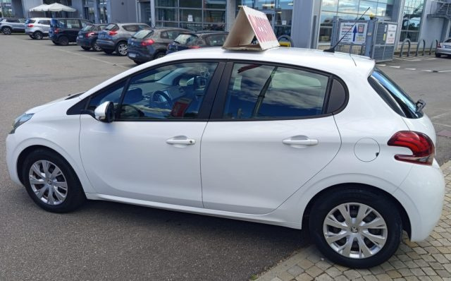 Peugeot 208 1.4 HDi 68 CV 5 porte Active OK X NEOPATENTATI - foto 2 di 4