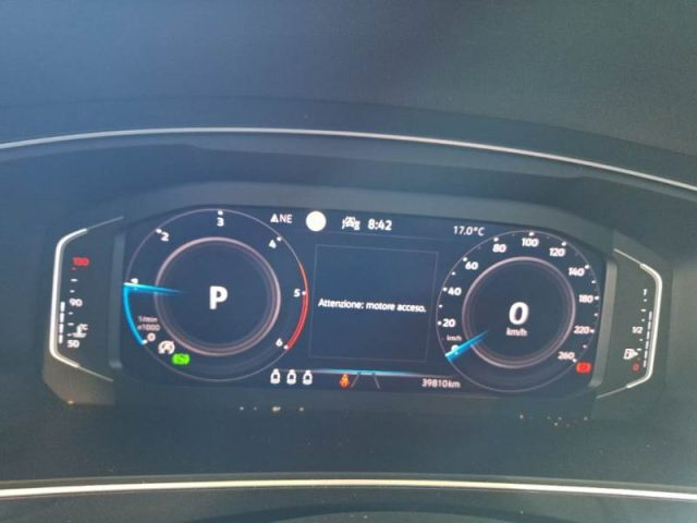 Volkswagen Tiguan 2.0 TDI 150 CV SCR DSG Elegance - foto 4 di 4
