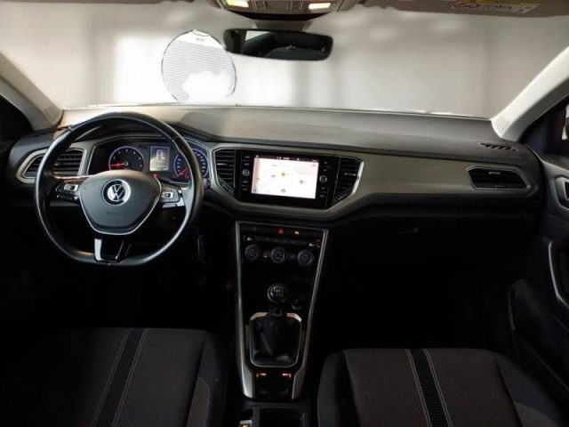Volkswagen T-Roc 1.0 TSI Business BlueMotion Technology - foto 3 di 4