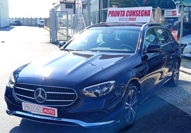 Mercedes-Benz E 300 de S.W. Auto EQ-Power Business Sport usato a POIRINO