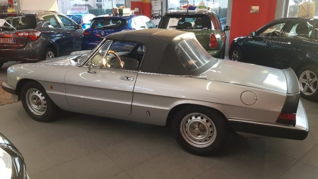 Alfa Romeo Spider 1.6 usato a POIRINO