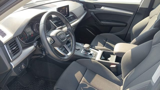 Audi Q5 45 TFSI quattro S tronic Business Sport - foto 3 di 4