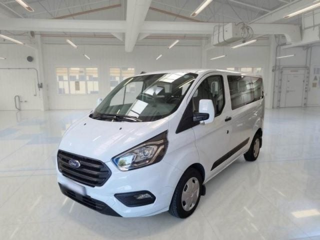 Ford Transit Custom 320 2.0 EcoBlue 130 aut. PC Combi Trend L1H1 usato a POIRINO