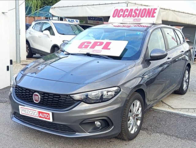 Fiat Tipo 1.4 SW Easy Business *GPL, del 2019, 53.523 km, in vendita a Poirino (TO)