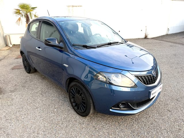 Lancia Ypsilon 1.0 FireFly Hybrid 5 Pt. Silver - foto 3 di 4