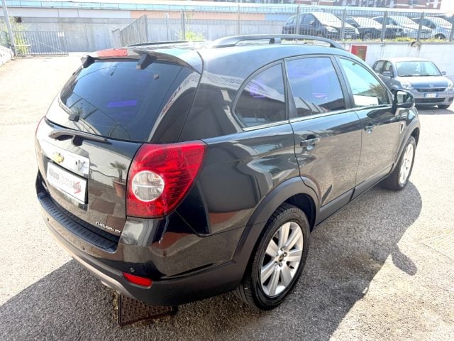 Chevrolet Captiva 2.0 VCDi LS *Autocarro* - foto 3 di 4