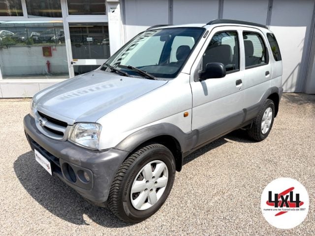 Daihatsu Terios 1.3i 16V cat 4WD SX usato a CINISELLO BALSAMO