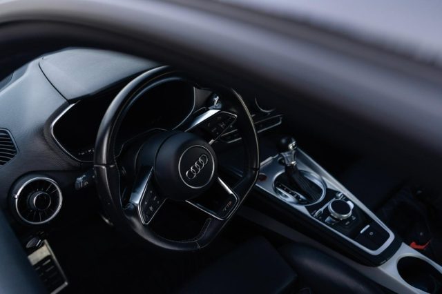 Audi TTS Coup� 2.0 TFSI 310 CV quattro S tronic PERMUTE - foto 3 di 3