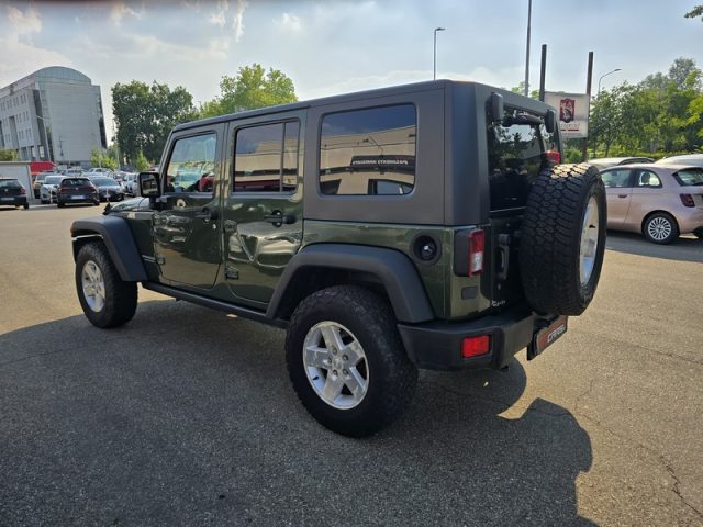 Jeep Wrangler Unlimited 2.8 CRD Rubicon MANUALE - foto 3 di 4