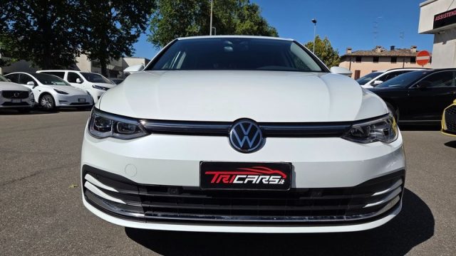 Volkswagen Golf 1.5 TGI DSG Style PERMUTE UNICOPR. OK NEOPAT. - foto 2 di 4