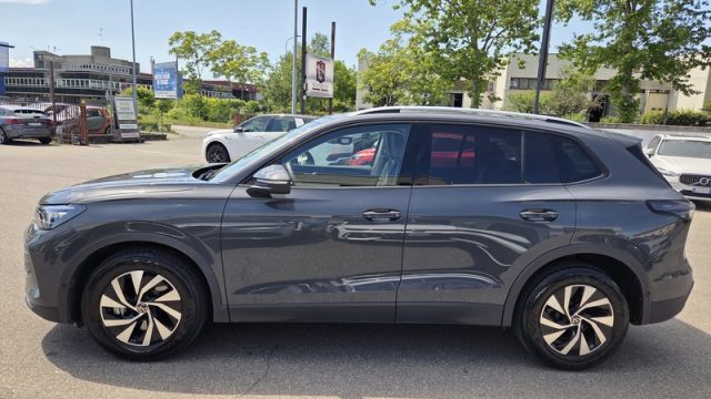Volkswagen Tiguan 2.0 TDI 150 CV DSG Life PERMUTE UNICOPRIETARIO - foto 3 di 4