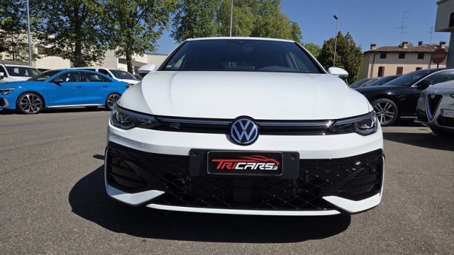 Volkswagen Golf 2.0 TDI 150 CV DSG SCR R-Line Plus PERMUTE UNICOPR - foto 2 di 4