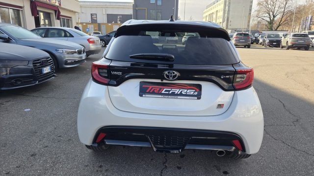 Toyota Yaris 1.5 130 Hybrid 5 porte GR Sport PERMUTE OK NEOPAT. - foto 4 di 4
