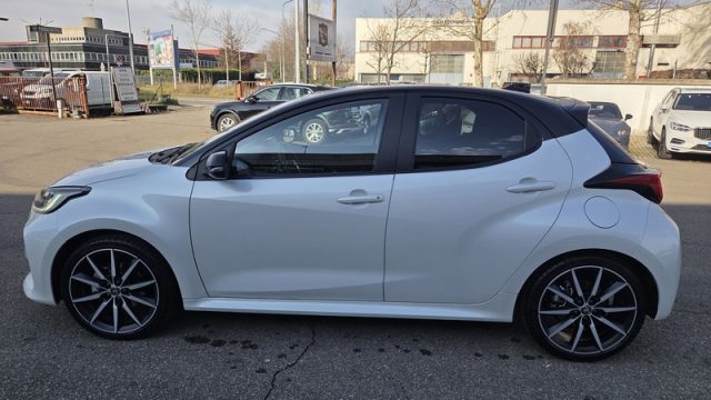 Toyota Yaris 1.5 130 Hybrid 5 porte GR Sport PERMUTE OK NEOPAT. - foto 3 di 4