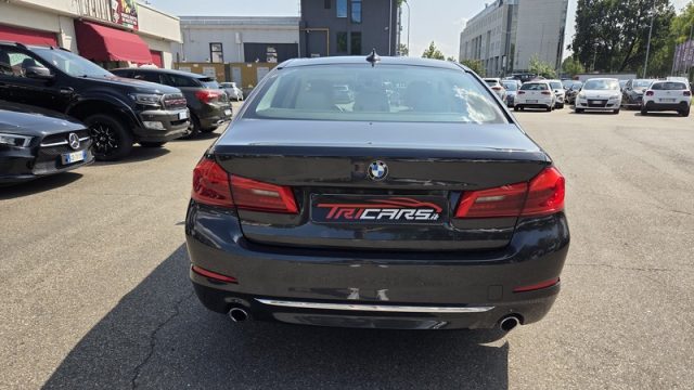 BMW 520 d xDrive Luxury PERMUTE UNICOPROPR. SERVICE BMW - foto 4 di 4