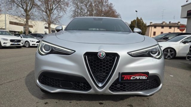 Alfa Romeo Stelvio 2.2 Turbodiesel 210 CV AT8 Q4 Executive PERMUTE - foto 2 di 4
