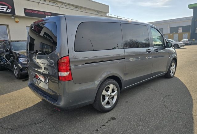 Mercedes-Benz Vito 2.0 116 CDI Tourer Long IVA ESP. 8 POSTI PERMUTE - foto 2 di 4