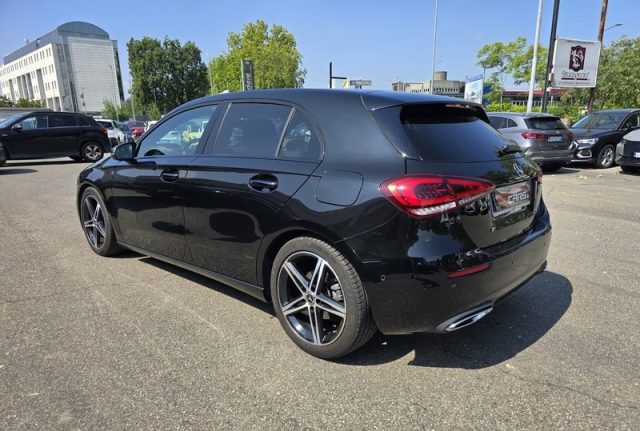 Mercedes-Benz A 200 d Automatic Sport NIGHT EDITION PERMUTE - foto 3 di 4
