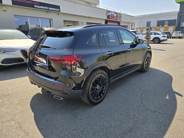Mercedes-Benz GLA 200 d Automatic 4Matic AMG Line Premium PERMUTE - foto 2 di 4