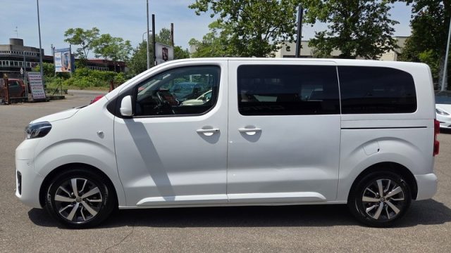 Toyota Proace Verso 2.0D 150 CV L1 D Executive PERMUTE 8 POSTI - foto 3 di 4
