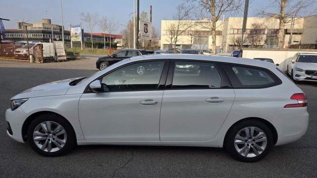Peugeot 308 BlueHDi 130 S&S SW Eat8 Business PERMUTE NEOPAT. - foto 3 di 4
