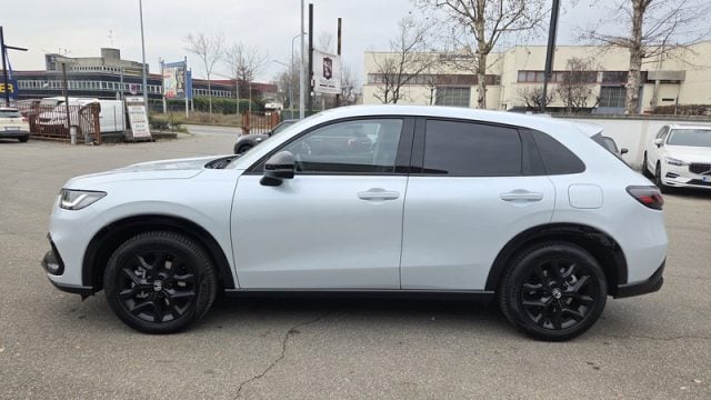 Honda ZR-V 2.0 Hev eCVT Sport PERMUTE UNICOPROPRIETARIO - foto 3 di 4