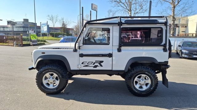 Land Rover Defender 90 2.4 TD4 Pick Up E PERMUTE OMOLOGAZIONI REALI! - foto 3 di 4