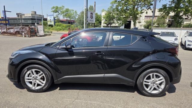 Toyota C-HR 1.8 Hybrid E-CVT Active PERMUTE UNICOPRO. OK NEOPA - foto 3 di 4