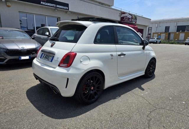 Abarth 595 1.4 180 CV MTA Competizione TETTO PERMUTE - foto 2 di 4