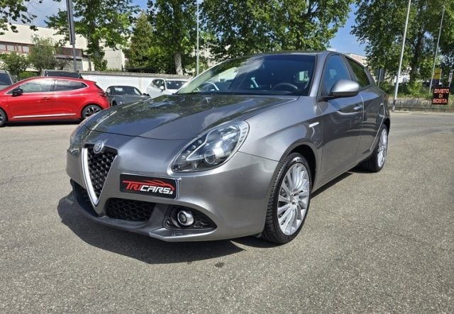 Alfa Romeo Giulietta 1.6 JTDm NEOPATENTATI UNICO PROPRIETARIO PERMUTE - foto 4 di 4
