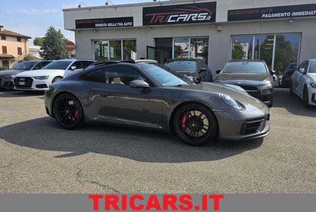 Porsche 911 Carrera GTS TETTO LIFT POST STERZANTE - PERMUTE, del 2024, 19.990 km, in vendita a Parma (PR)