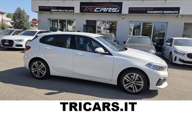 BMW 118 i 5p. Advantage PERMUTE EXTRA OPTIONAL, del 2020, 89.000 km, in vendita a Parma (PR)