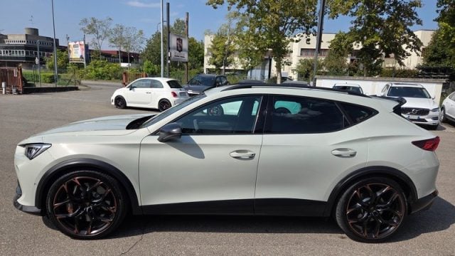 CUPRA Formentor 2.5 TSI 4Drive DSG VZ5 Taiga Grey PERMUTE - foto 3 di 4