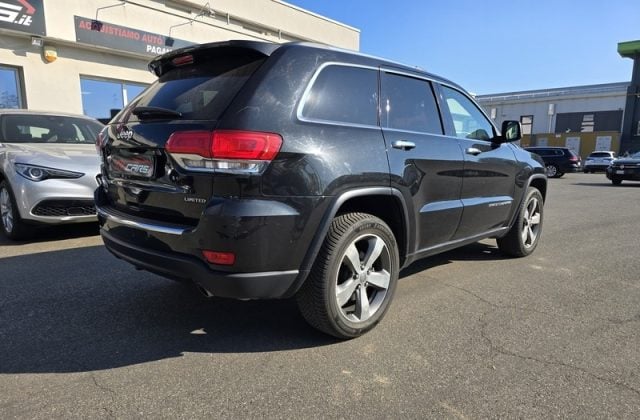 Jeep Grand Cherokee 3.0 V6 CRD 250 CV Multijet II Limited PERMUTE - foto 2 di 4
