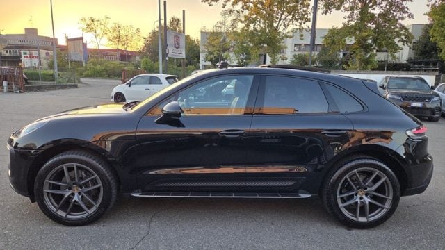 Porsche Macan 2.0 PERMUTE TETTO APRIBILE SOSPENSIONI - foto 3 di 4