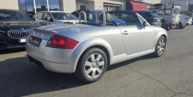 Audi TT Roadster 1.8 T 20V 150 CV ASI - PERMUTE - foto 2 di 4