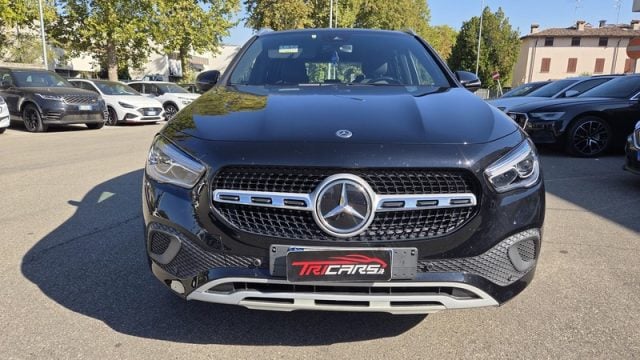 Mercedes-Benz GLA 250 e hybrid EQ Business Extra PERMUTE GARANZIA 2028 - foto 2 di 4