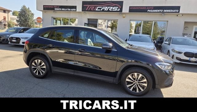 Mercedes-Benz GLA 250 e hybrid EQ Business Extra PERMUTE GARANZIA 2028, del 2021, 69.000 km, in vendita a Parma (PR)